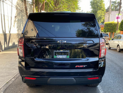 Chevrolet Suburban RST 